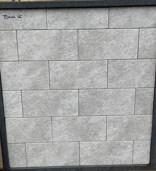 16740734480446-pavimenti-per-esterni-tonale-grigio-15x20