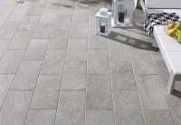 1643045876878-pavimenti-per-esterni-le-tavelle-lario-grigio-15x30