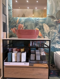 17442967148372-arredo-bagno-composizione-alice-colore-quercia--lavabo-unica-tabasco-lucido-45x31